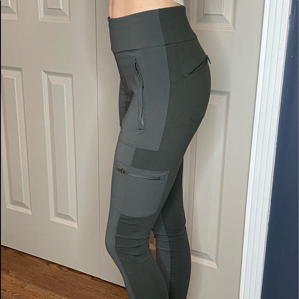 Athleta pant